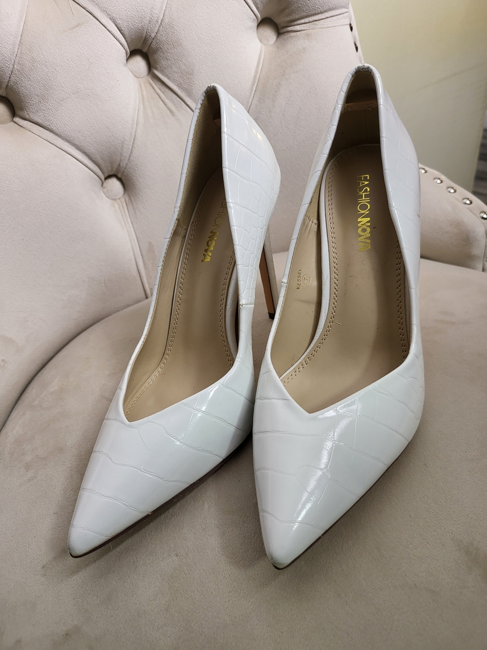 Fashion Nova White Croc-Embossed Pointed Toe Pumps